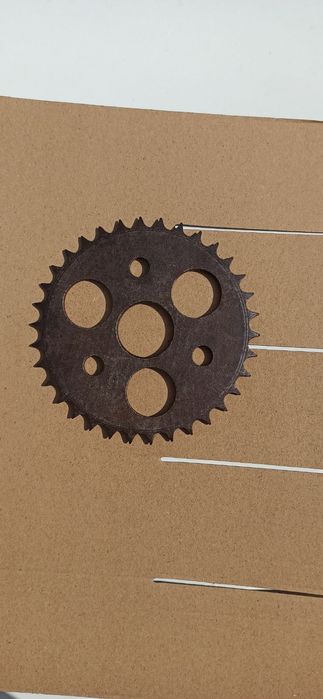 Шестерёнка  для мопеда