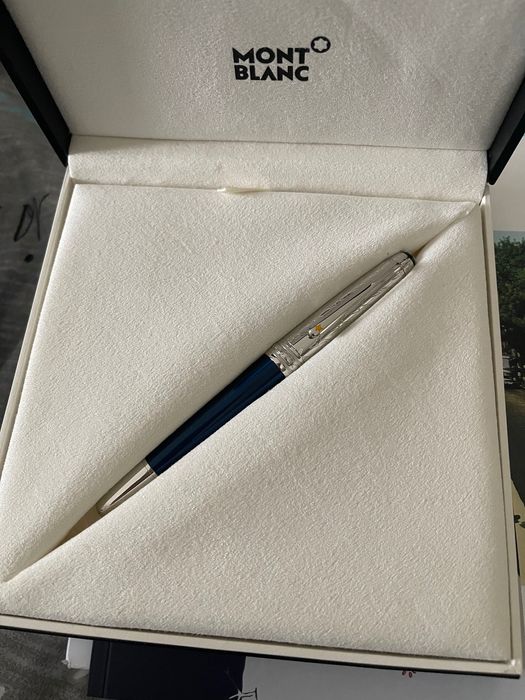 Перьевая ручка Montblanc Meisterstück Le Petit Prince Special Edition