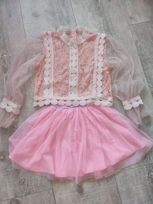 Modny komplecik spódniczka+ bluzka rozm 128