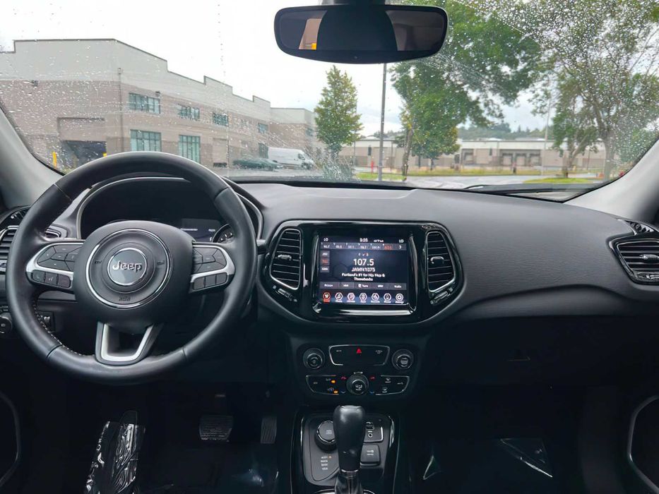 Jeep Compass      2019