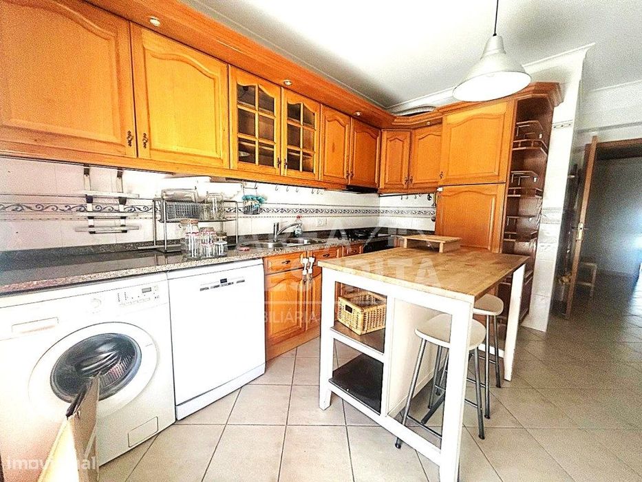 Apartamento de 4 assoalhadas para arrendar - Conforto e funcionalid...