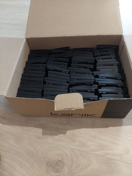 MINI Ramka pośrednia czarny mat