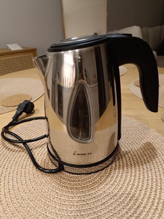 Czajnik elektryczny MOMERT pojemność 1 l