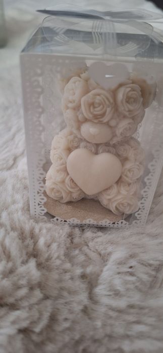 Walentynkowy miś mydełko box prezent