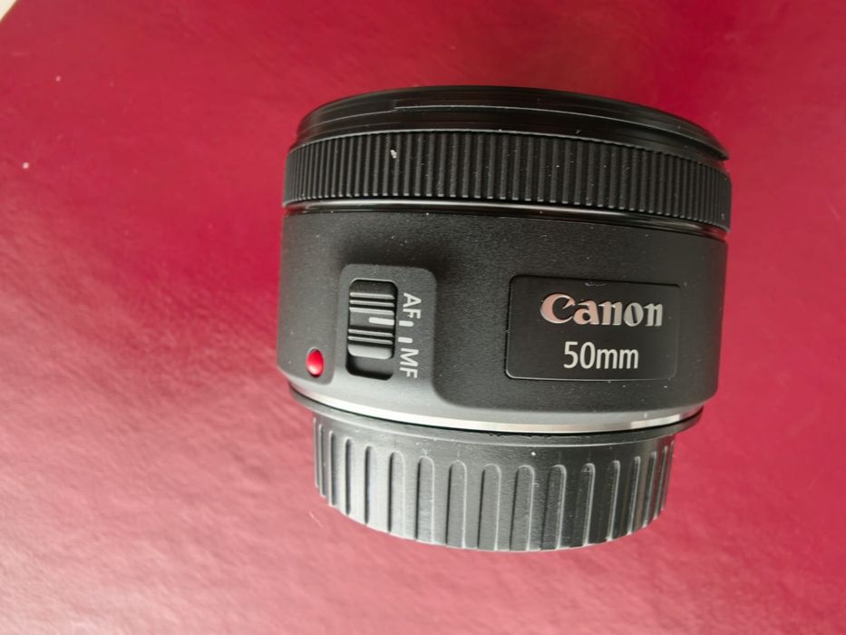 Обʼєктив Canon 50мм f1.8