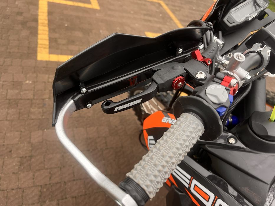 В наявності.‼️2025GEON DAKAR GNХ300 (4V)