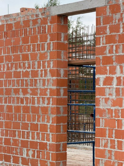 ПРОДАМ‼️Сучасний готовий будинок 200 м2 в закритому комплексі біля озера в с. Новарія | 7 хв до Львова на авто