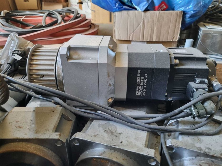 Przekładnia planetarna Liming PGX180S-H-100