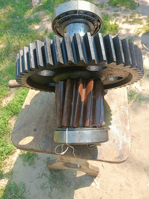 Мкг-25 редуктор ходовий