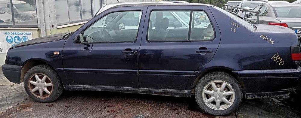 Volkswagen Vento para peças