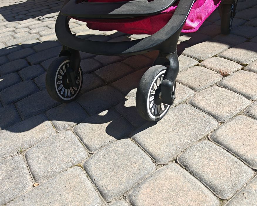 Прогулочная коляска Mioobaby Glider