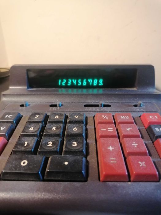 Máquina de Calcular da marca FACIT