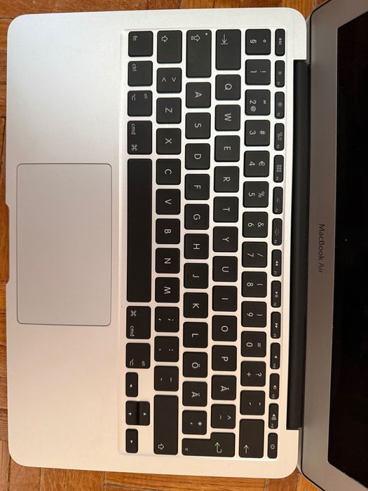 Macbook air 11 a1370 / nowy dysk + zasilacz