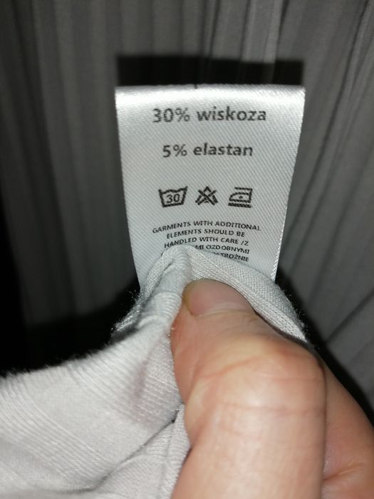 Sukienka famestage rozm. 40