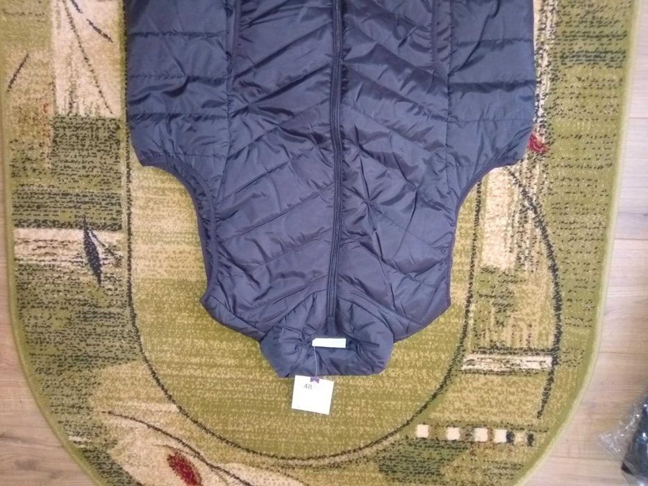 Pikowana kamizelka damska bezrękawnik kurtka czarna rozmiar 48