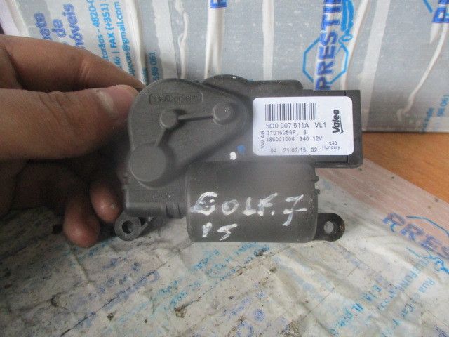 Motor da comporta da sofagem VOLKSWAGEN Golf VII (5G1, BQ1, BE1, BE2)