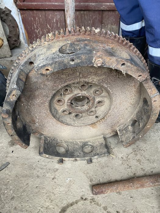 Продам маховик трактора т -150 к
