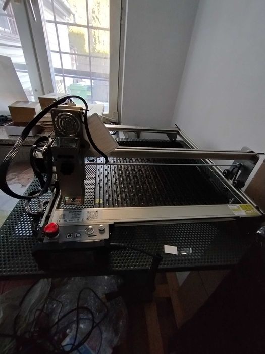 PLOTER LASEROWY GRAWER ATOMSTACK S10 PRO, kompresor, plaster miodu