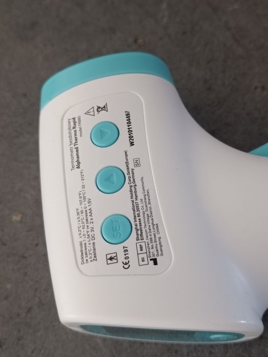 Termometr bezdotykowy Alpha med Thermo Rapid model FR880