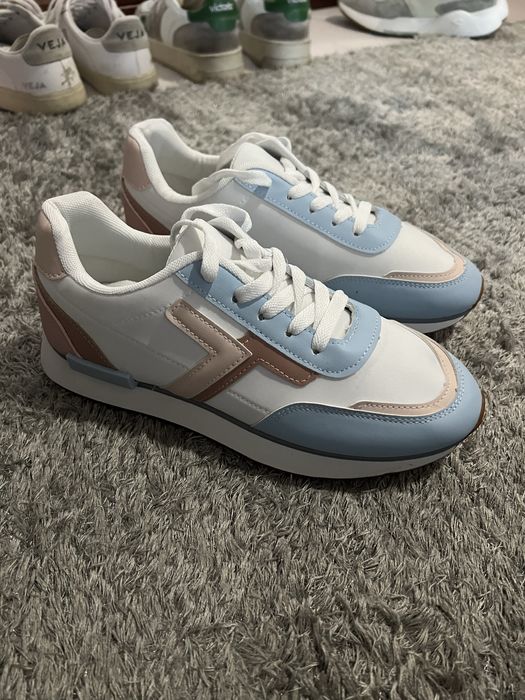 Sapatilhas multicor novas