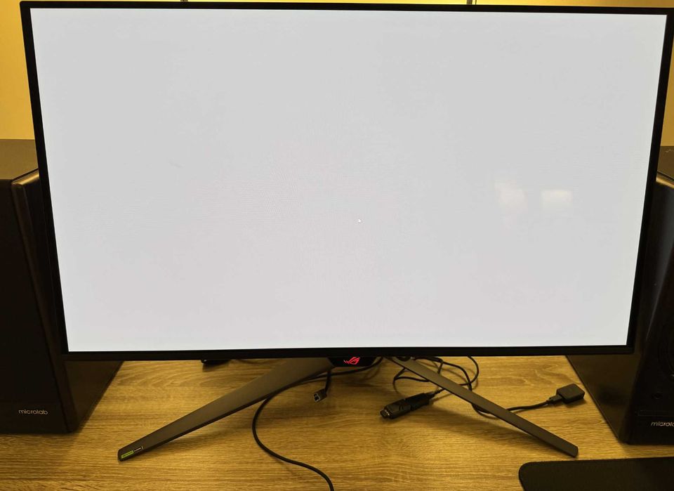ASUS PG32UCDM OLED 32” 4K 240Hz | на оф. гарантії | комплект | нюанс