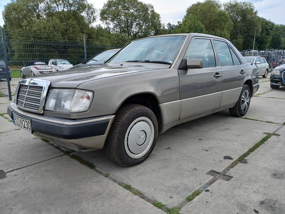 Mercedes-Benz 230E 2,3 benzyna+gaz