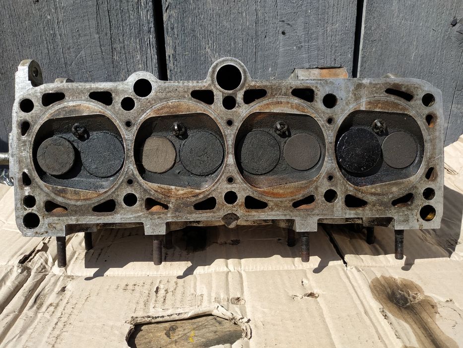 Головка блока ГБЦ VAG VW Т-4,Шаран,Пассат B3,B4,,Гольф,Поло,Сеат,Ауді