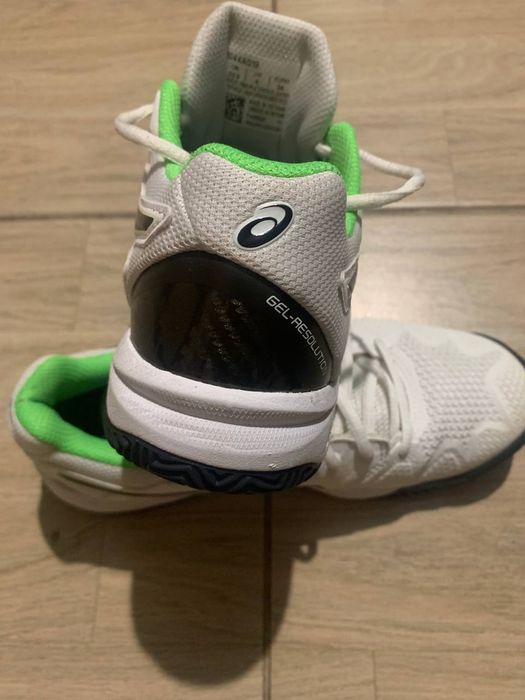 Кросівки ASICS  волейбольні