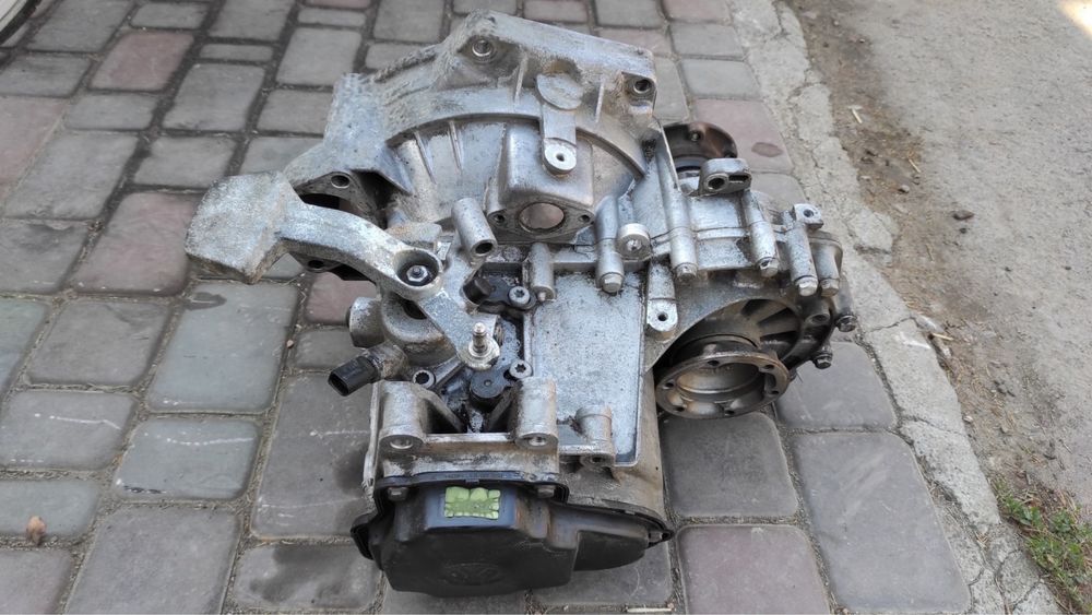 МКПП VW CADDY 1.9 TDI Touran,Gplf 5 JCS