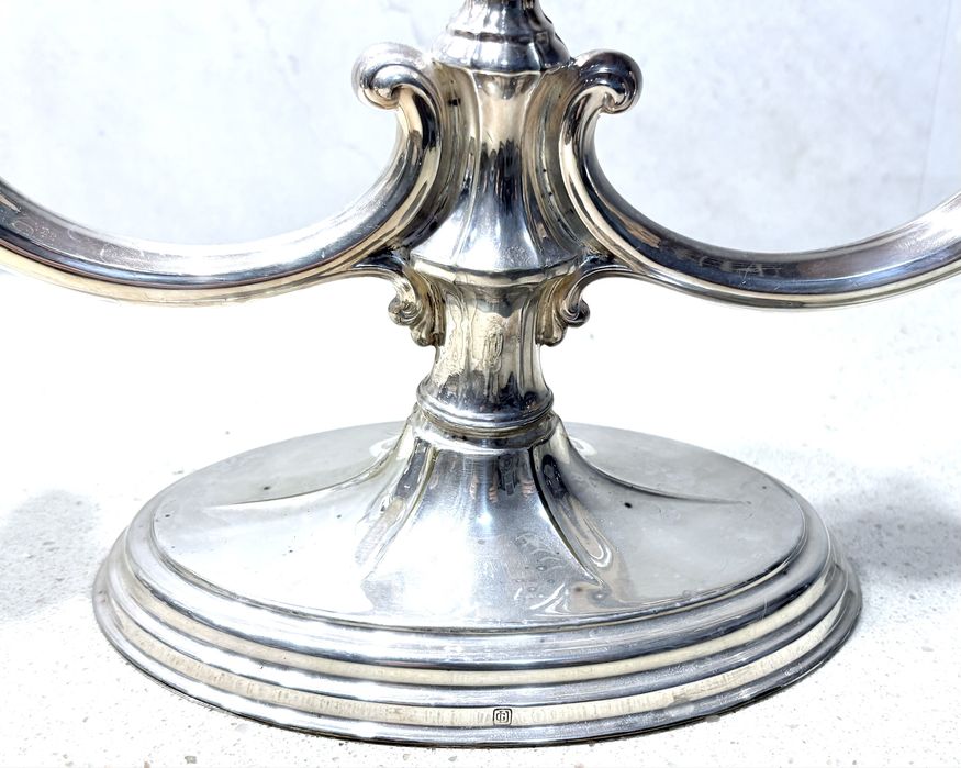 Lindo antigo castiçal de 3 lumes com banho em prata - marcado