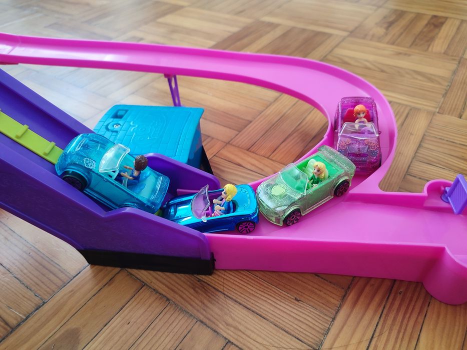 Pista Polly Pocket automatizada
