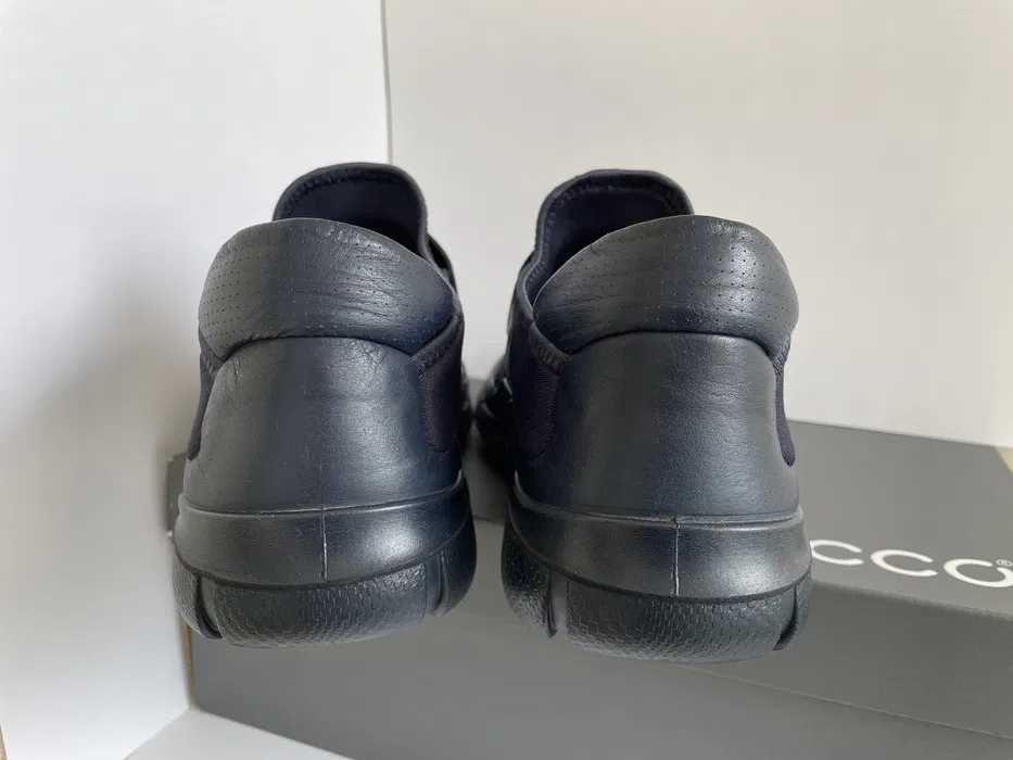 Кроссовки ECCO Intrinsic Strap