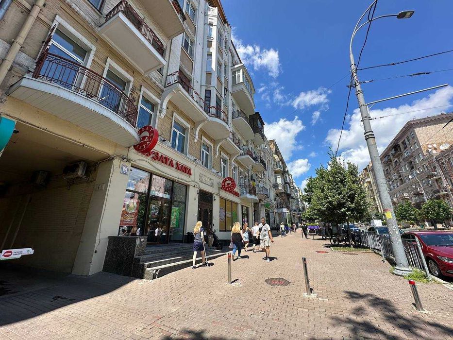 Продаж 4 кімнатної квартири вул. Велика Васильківська Метро Площа Українських Героїв