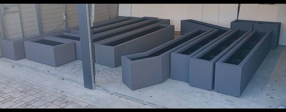 Lekkie Termo donice na wymiar. Doniczki na kwiaty rośliny. Warzywniak