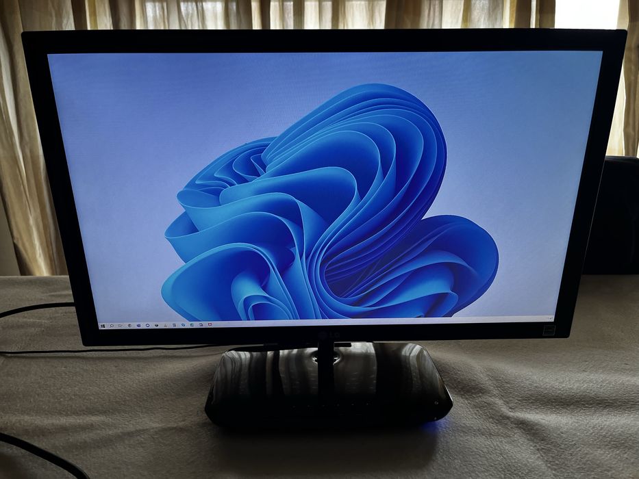Monitor de escritório LG - E2281VR (22 polegadas)