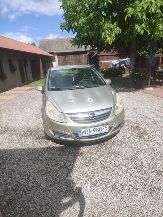 Opel Corsa  1.4 benzyna gaz wersja D 2008 r.