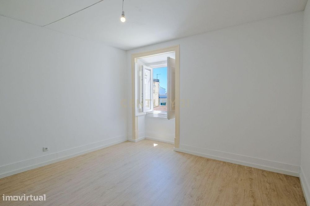 Apartamento T5 no Chiado