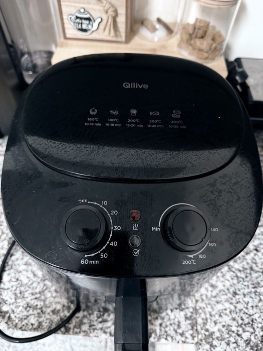 Vendo air fryer em excelente estado