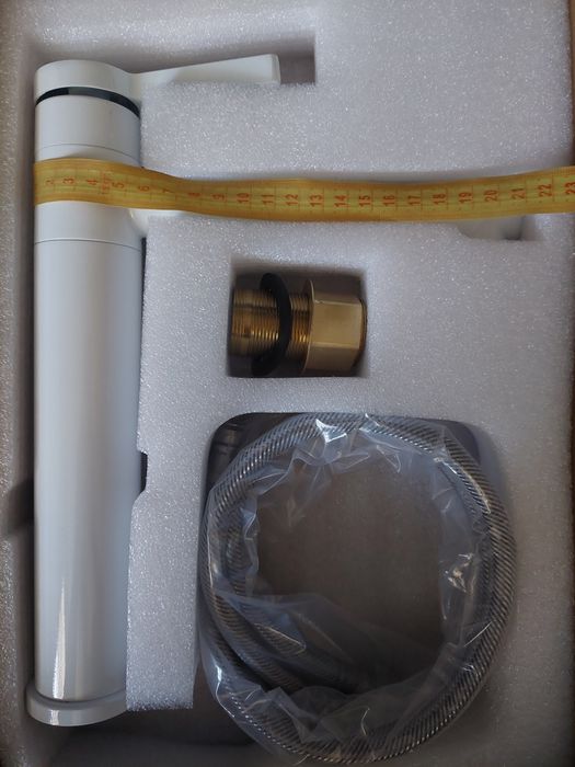 Nowa Bateria umywalkowa biała obrotowa