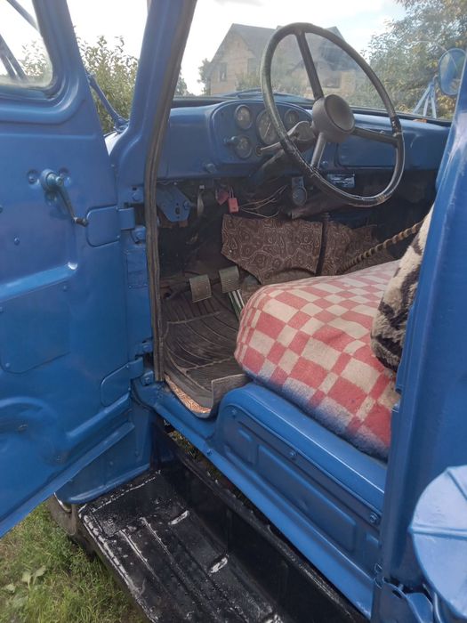 Автомобіль з цистерною  ГАЗ