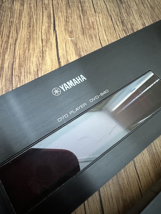 Yamaha DVD 840 панель