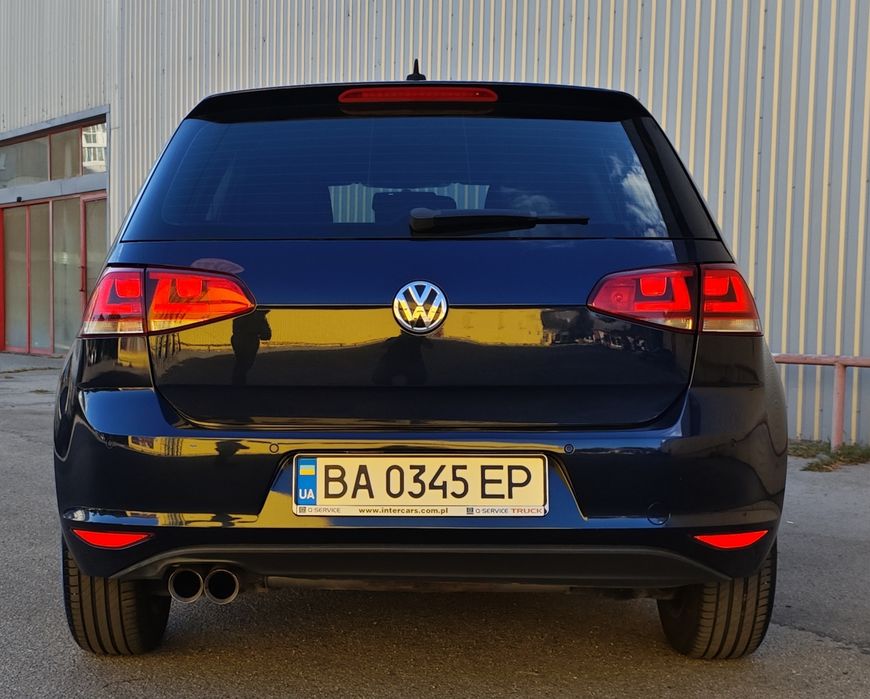 Volkswagen Golf 7    1,8 TSI (USA) 2016 турбований