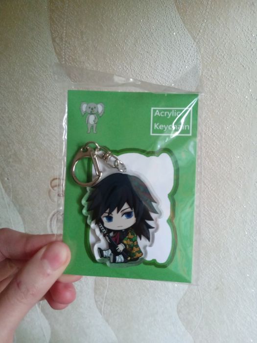 Брелки Ханако Кун, Атака титанів, Клинок розсікаючий демонів