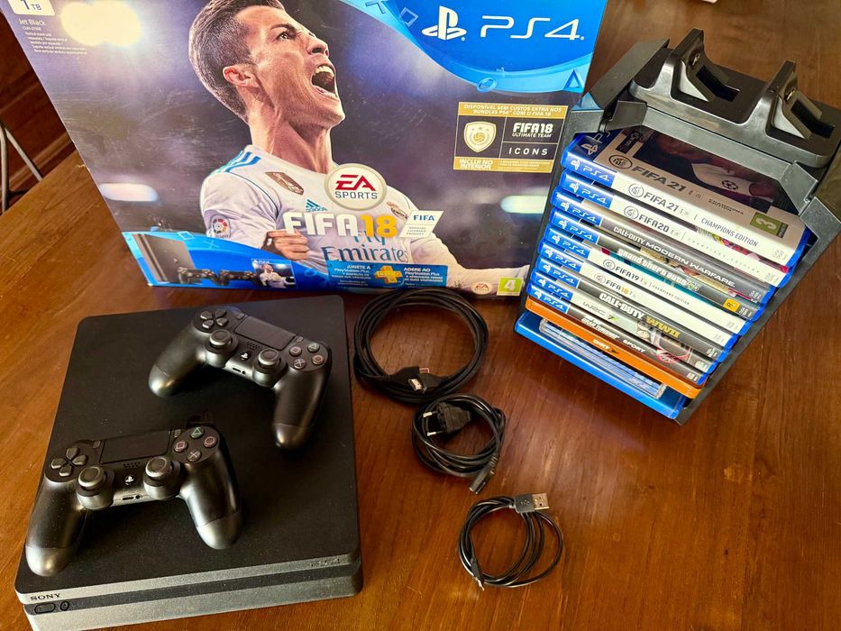 PS4 Slim 1TB + 2 Comandos Originais + 12 Jogos + Dock de Carregamento