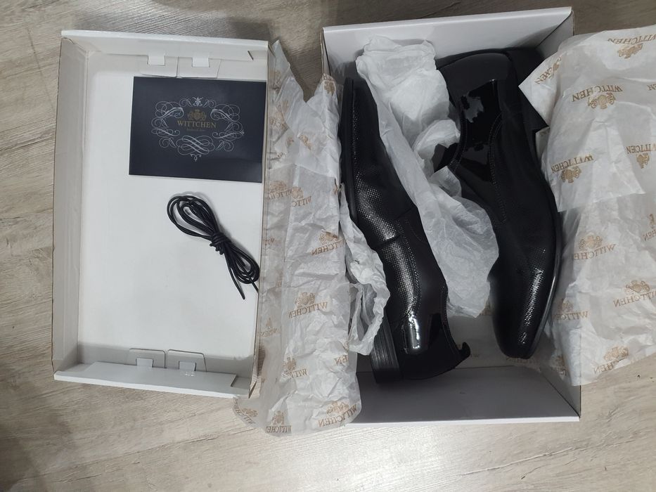 Eleganckie buty lakierki, WITTCHEN - 92-m-509-1 - używane 1h - r. 41