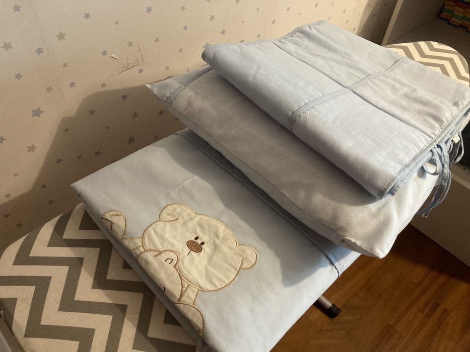 Edredon berço+almofada+resguardo Menino