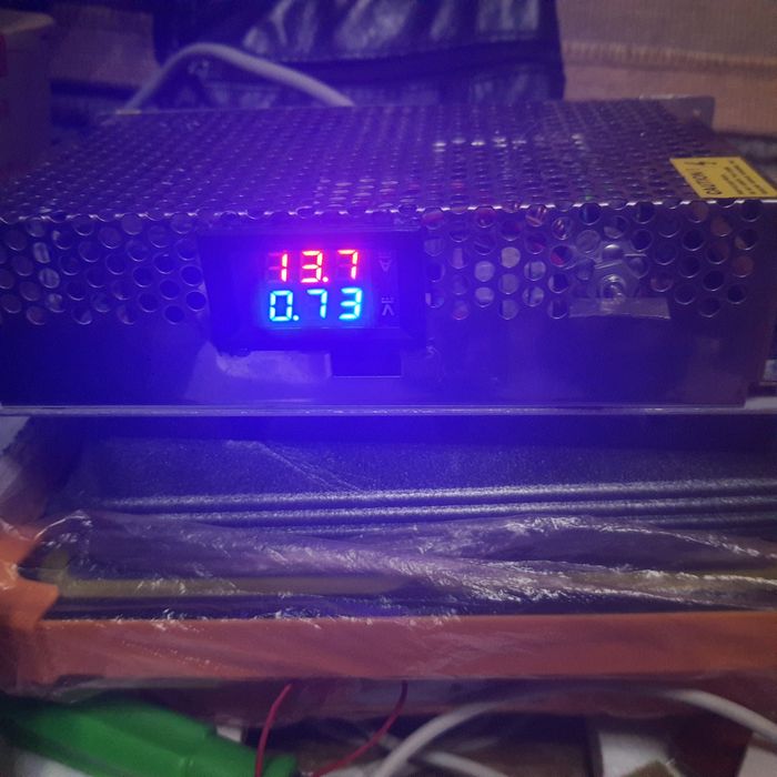 Продам импульсное зарядное