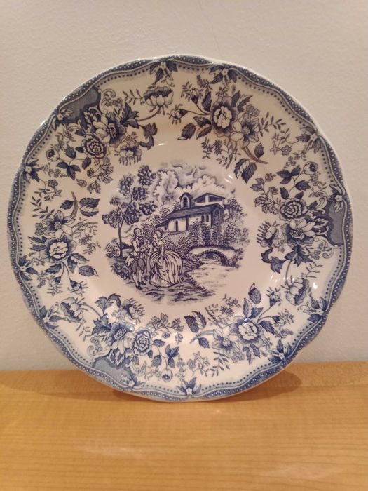 Pratos italianos Antigos da marca Ironstone (8 pratos)