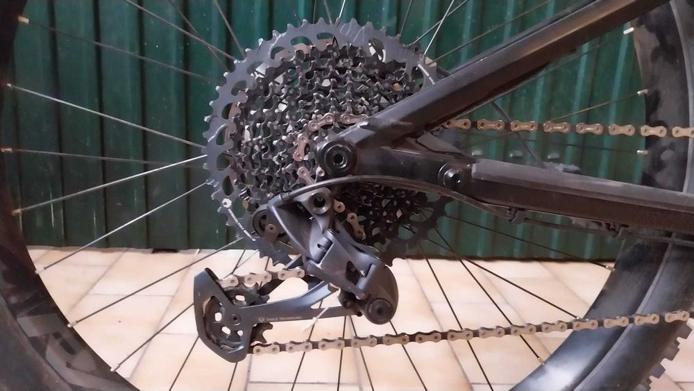 Bicicleta Enduro BTT Vitus 29" / 27,5"