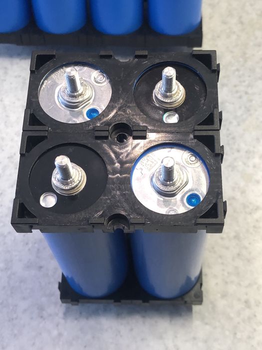 Аккумуляторная батарея EVE C40 40135  20Ah  60A LiFePO4  3.2V A-grade